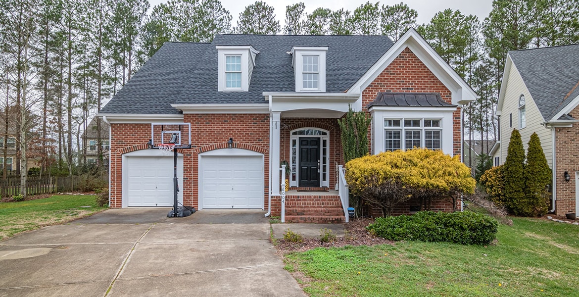 housing for rent section 8 approved